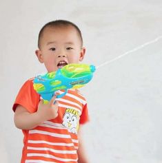 Children Air Pressure Water Gun