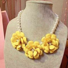 Resin Flower Necklaces Pendants